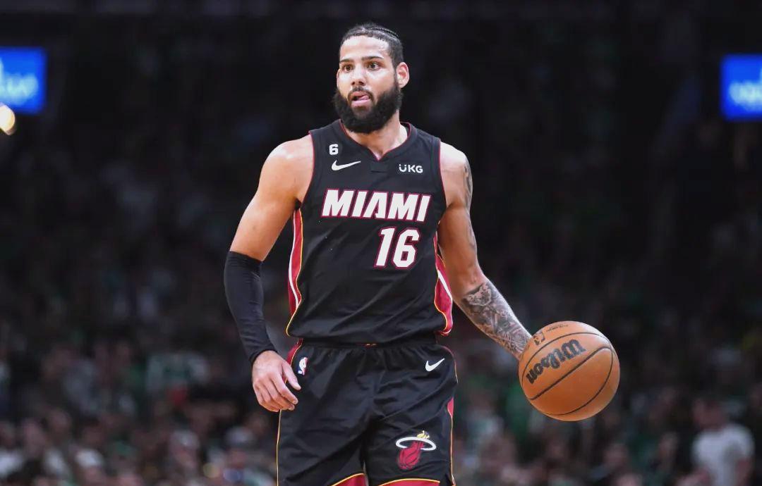 凯尔特人逆转热火，晋级总决赛