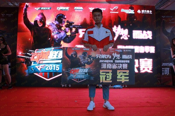 FPX险胜EDG，Chovy单局斩获MVP强强对话入围赛，强势挺进下一轮的简单介绍