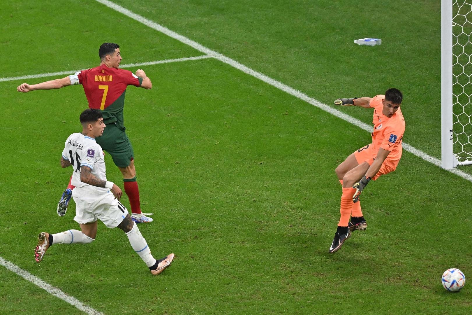 惊艳绝伦的进球瞬间！比赛场面迅速陷入白热化