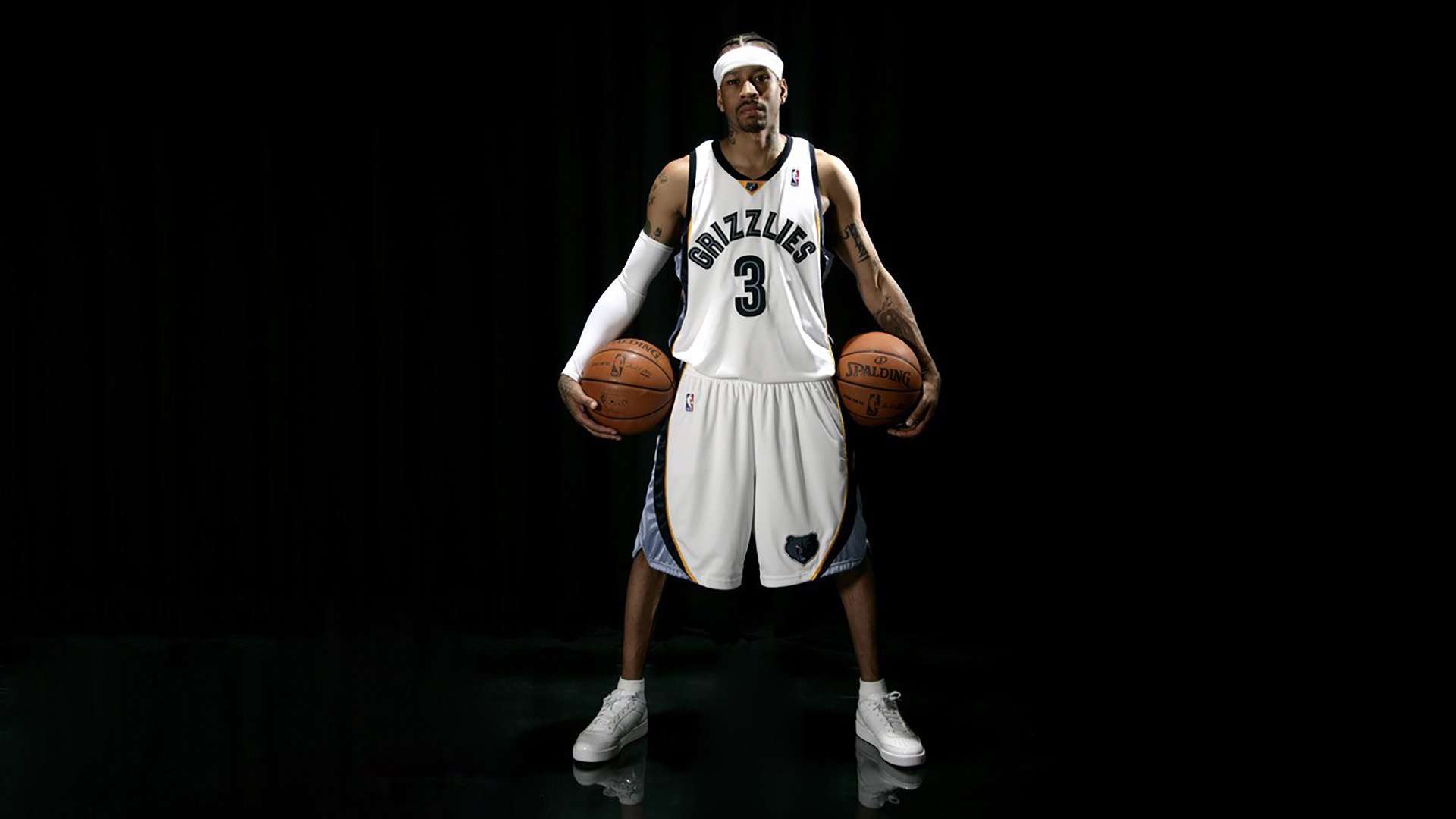 虚拟巅峰战,字母哥禁区风暴撕裂联防,雄鹿跨联盟压制辽宁背后的篮球密码