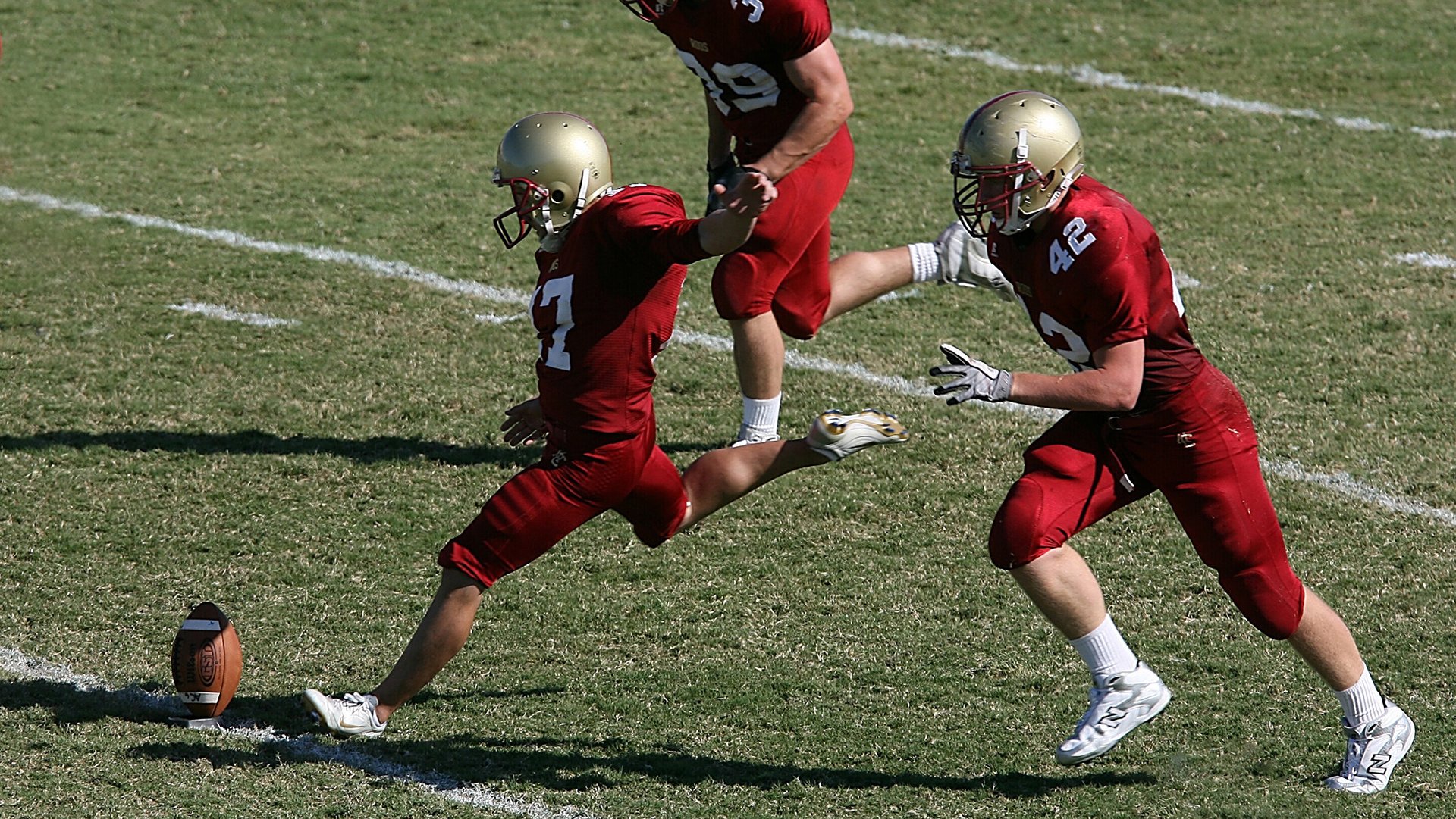 铁壁坎特铸就胜利，波兰鏖战击退挪威的战术解析
